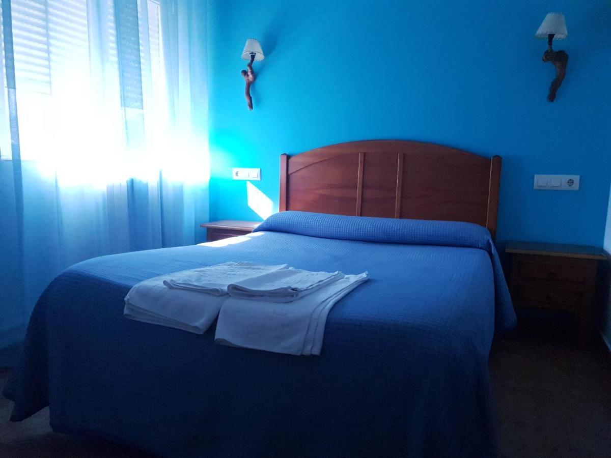 Hostal Rio Mundo Riopar Exterior photo